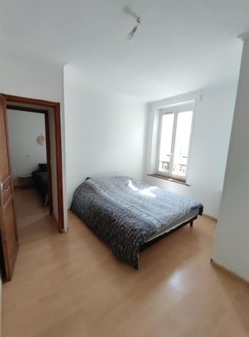 Appartement Duplex Cosy à Gonesse Extérieur photo